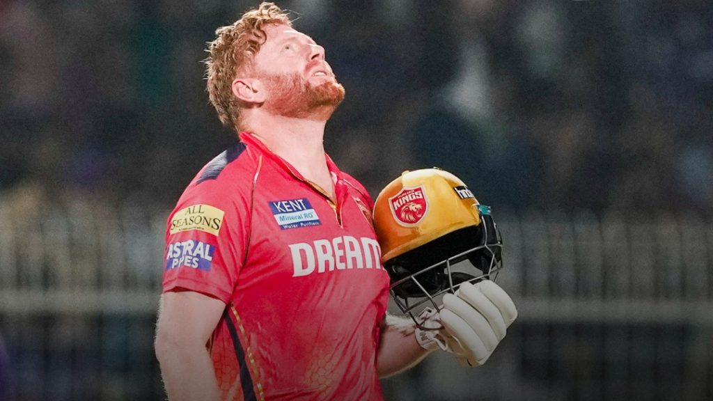 जंग में टीम के साथ फंसा ये IPL स्टार, मांगी मदद - बोले हमें घर पहुंचाओ - Jonny Bairstow